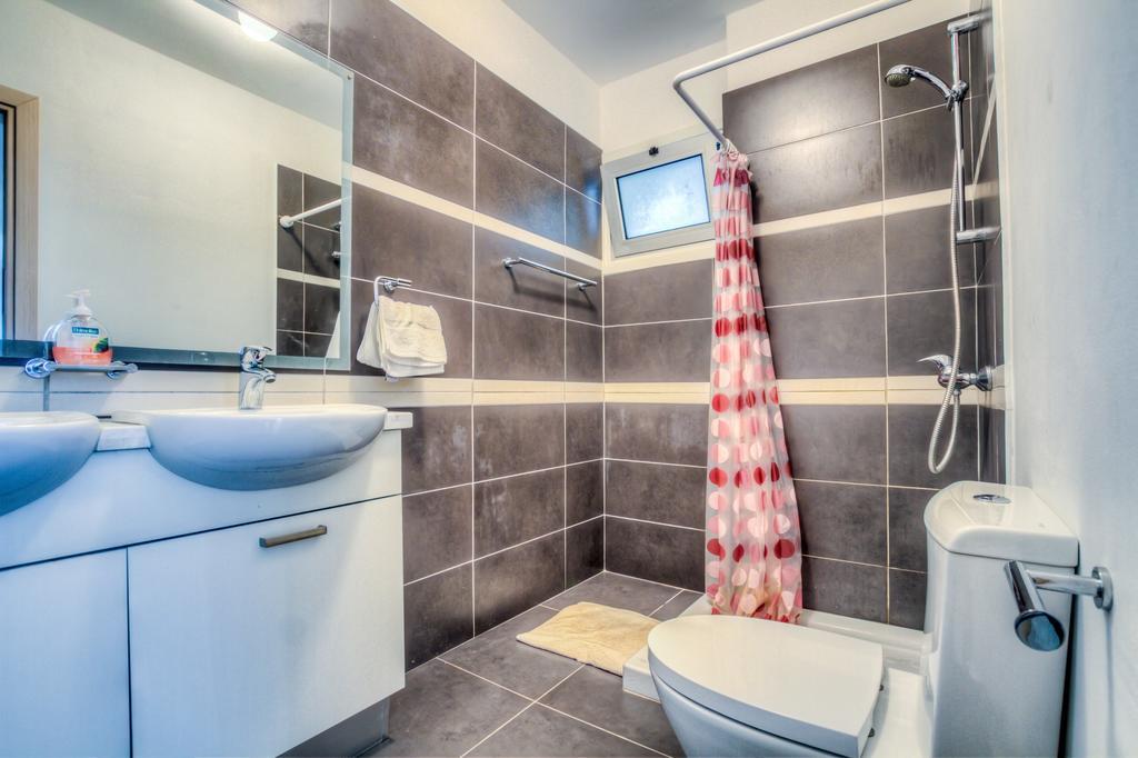 Beachfront Trident بروتاراس المظهر الخارجي الصورة