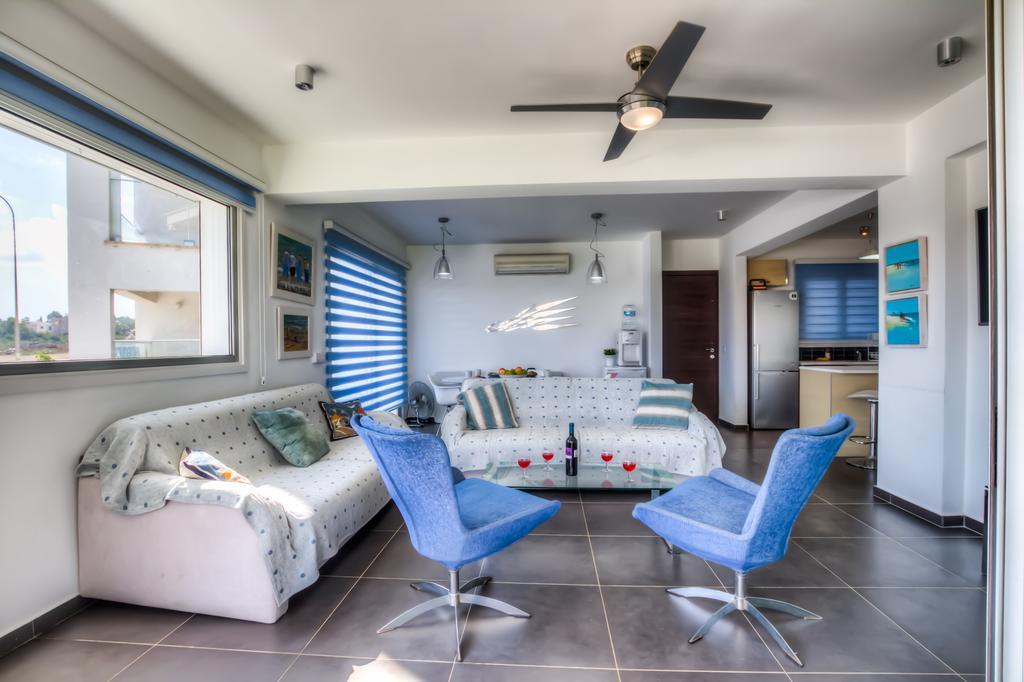 Beachfront Trident بروتاراس المظهر الخارجي الصورة