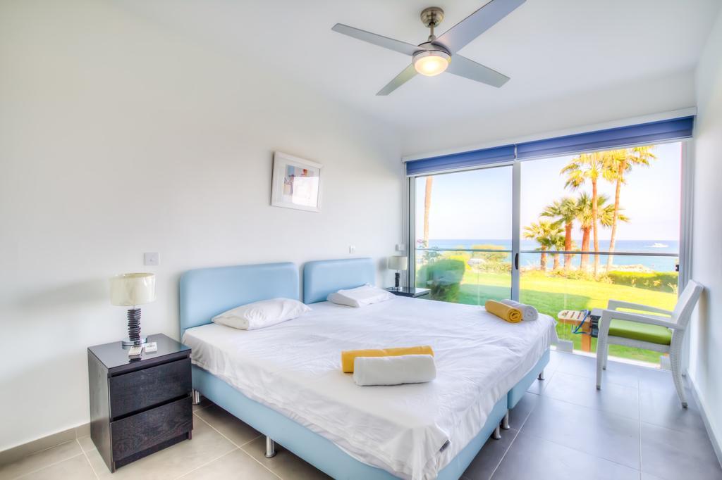 Beachfront Trident بروتاراس المظهر الخارجي الصورة